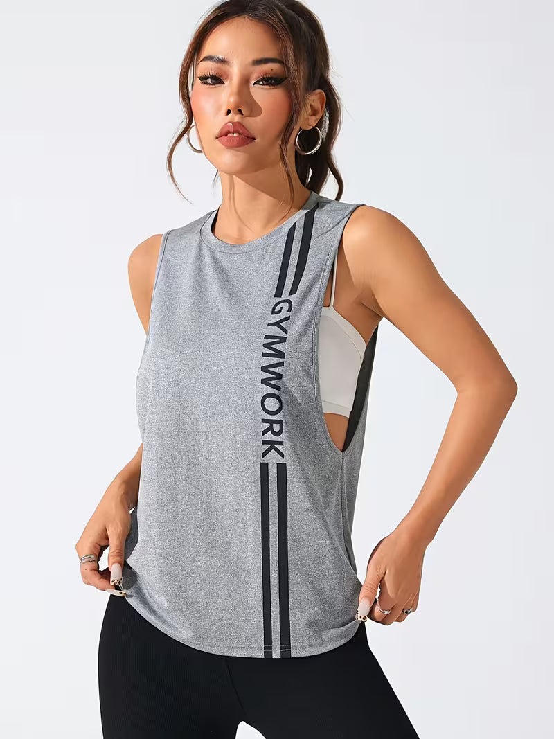 Short-sleeved sports t-shirt