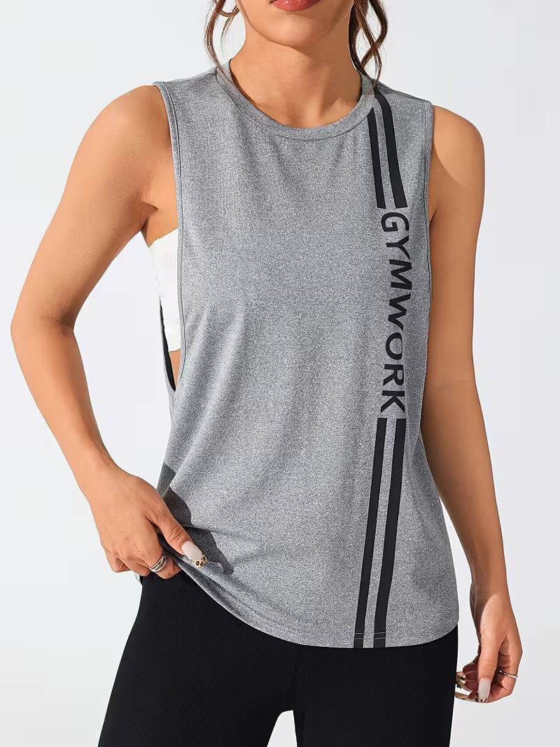 Short-sleeved sports t-shirt
