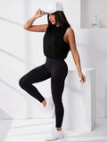 Women's loose-fitting sleeveless hooded t-shirt
